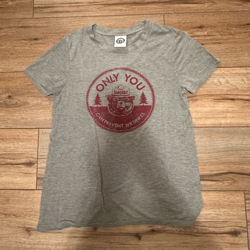 ✨3/$18✨Only You Can Prevent Wildfires Tee